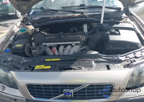 2002 Volvo S60 2.4 z USA, uszkodzony, nr VIN YV1RS61RX22092835